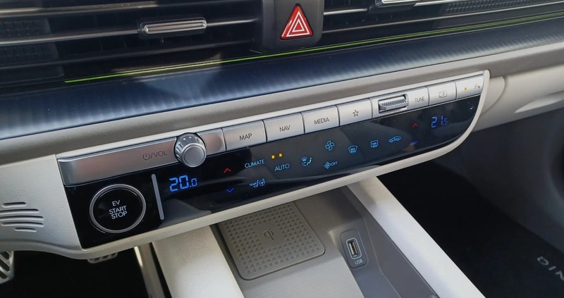 Hyundai IONIQ 6 cena 268900 przebieg: 4900, rok produkcji 2023 z Września małe 352